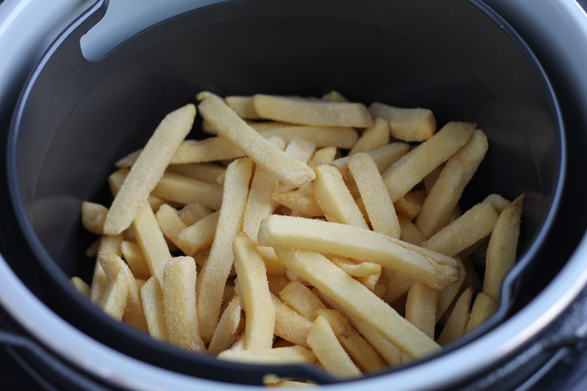 frozen french fries in air fryer
