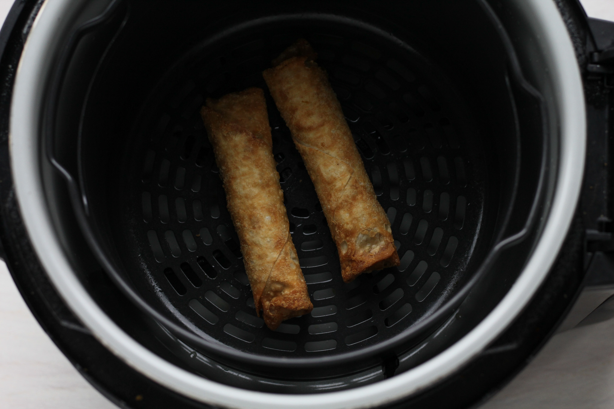 egg rolls in air fryer after cooking